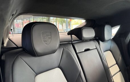 Porsche Cayenne III, 2025 год, 18 990 000 рублей, 28 фотография