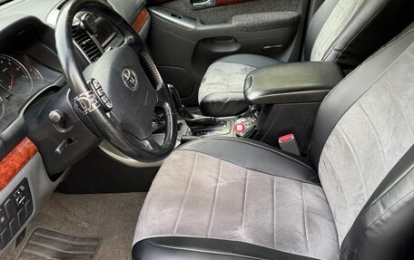 Toyota Land Cruiser Prado 120 рестайлинг, 2006 год, 1 600 000 рублей, 15 фотография