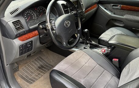 Toyota Land Cruiser Prado 120 рестайлинг, 2006 год, 1 600 000 рублей, 14 фотография