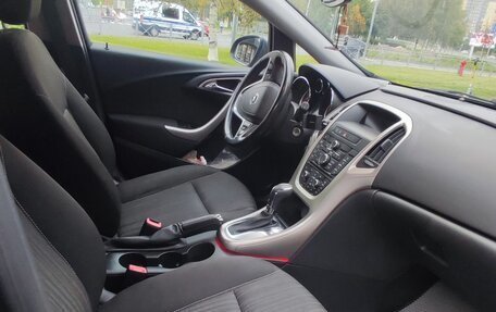 Opel Astra J, 2011 год, 680 000 рублей, 8 фотография