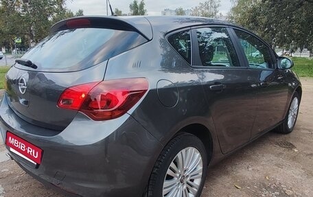 Opel Astra J, 2011 год, 680 000 рублей, 14 фотография