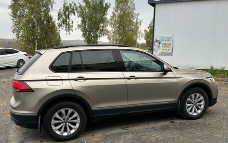 Volkswagen Tiguan II, 2021 год, 3 499 999 рублей, 14 фотография