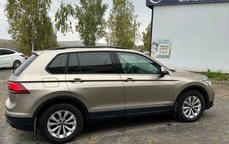 Volkswagen Tiguan II, 2021 год, 3 499 999 рублей, 12 фотография