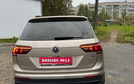 Volkswagen Tiguan II, 2021 год, 3 499 999 рублей, 8 фотография