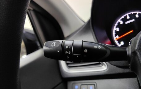 Hyundai Solaris II рестайлинг, 2018 год, 1 299 000 рублей, 19 фотография