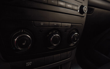 Skoda Yeti I рестайлинг, 2012 год, 939 000 рублей, 14 фотография