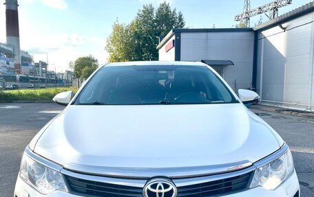 Toyota Camry, 2015 год, 2 100 000 рублей, 1 фотография