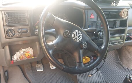 Volkswagen Multivan T4, 1999 год, 950 000 рублей, 10 фотография