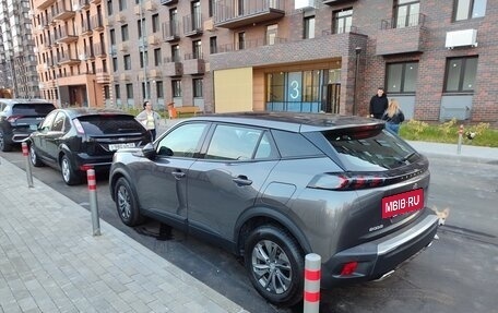Peugeot 2008 II, 2020 год, 1 750 000 рублей, 2 фотография