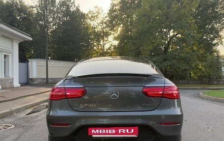 Mercedes-Benz GLC Coupe, 2017 год, 4 100 000 рублей, 7 фотография