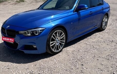 BMW 3 серия, 2018 год, 2 950 000 рублей, 2 фотография