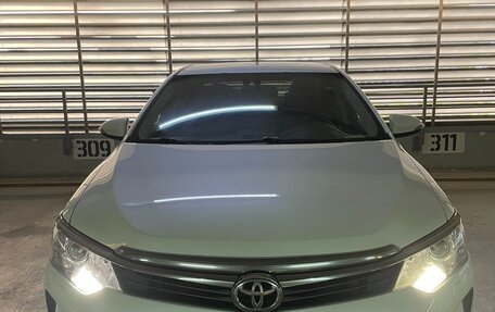 Toyota Camry, 2015 год, 2 100 000 рублей, 10 фотография