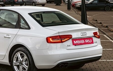 Audi A4, 2014 год, 1 555 000 рублей, 10 фотография