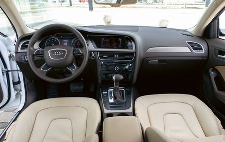 Audi A4, 2014 год, 1 555 000 рублей, 16 фотография