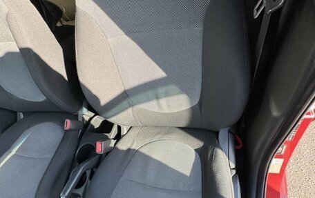 Hyundai Solaris II рестайлинг, 2011 год, 780 000 рублей, 9 фотография