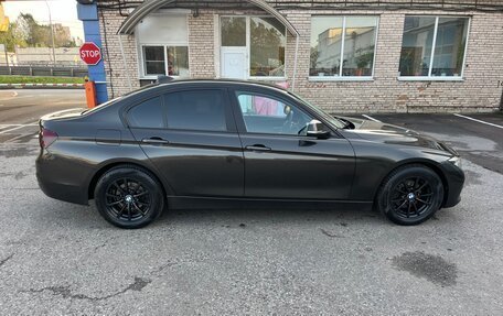BMW 3 серия, 2015 год, 1 700 000 рублей, 4 фотография