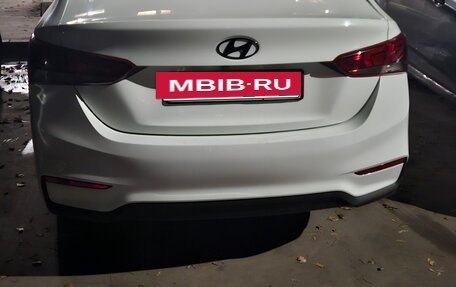 Hyundai Solaris II рестайлинг, 2017 год, 1 200 000 рублей, 2 фотография