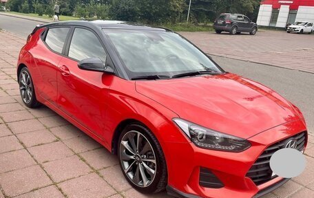 Hyundai Veloster II, 2018 год, 2 000 000 рублей, 3 фотография