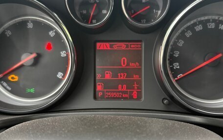 Opel Insignia II рестайлинг, 2013 год, 930 000 рублей, 8 фотография