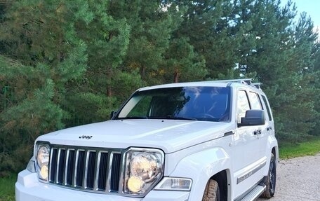 Jeep Cherokee, 2012 год, 1 700 000 рублей, 2 фотография