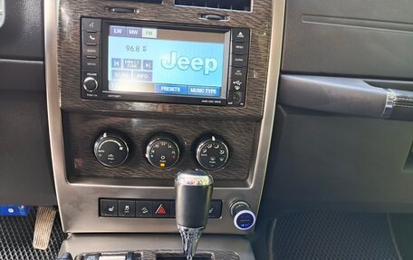 Jeep Cherokee, 2012 год, 1 700 000 рублей, 19 фотография