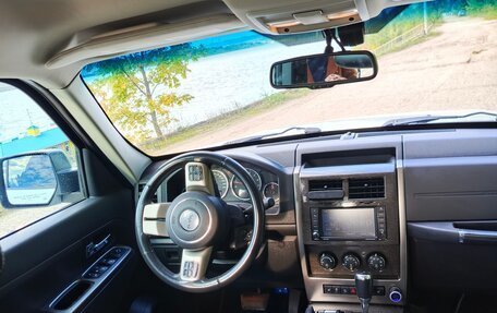 Jeep Cherokee, 2012 год, 1 700 000 рублей, 18 фотография
