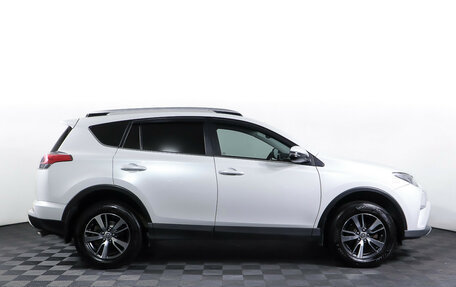 Toyota RAV4, 2018 год, 2 049 000 рублей, 4 фотография