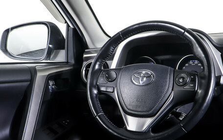 Toyota RAV4, 2018 год, 2 049 000 рублей, 15 фотография