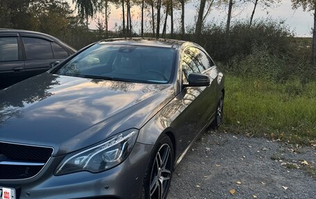 Mercedes-Benz E-Класс, 2016 год, 2 090 000 рублей, 1 фотография