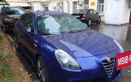 Alfa Romeo Giulietta, 2014 год, 1 450 000 рублей, 1 фотография