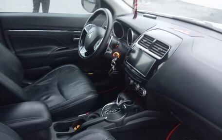 Mitsubishi ASX I рестайлинг, 2014 год, 1 400 000 рублей, 8 фотография