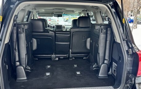 Toyota Land Cruiser 200, 2013 год, 4 200 000 рублей, 7 фотография