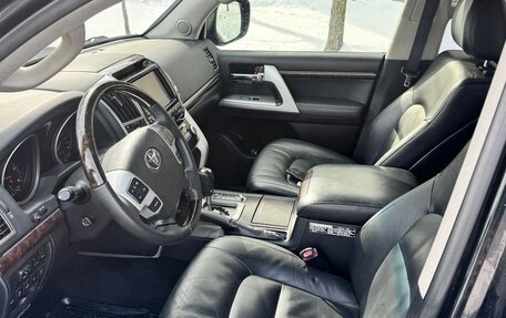 Toyota Land Cruiser 200, 2013 год, 4 200 000 рублей, 4 фотография