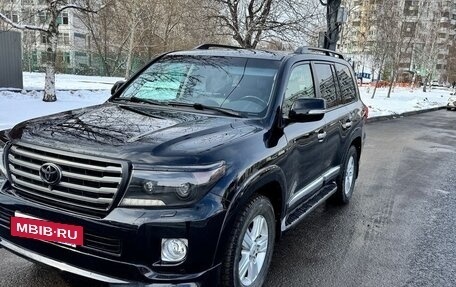 Toyota Land Cruiser 200, 2013 год, 4 200 000 рублей, 2 фотография
