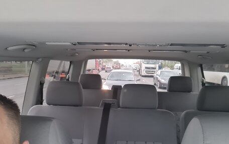 Volkswagen Caravelle T5, 2009 год, 1 800 000 рублей, 7 фотография