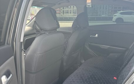 KIA Rio III рестайлинг, 2015 год, 990 000 рублей, 13 фотография