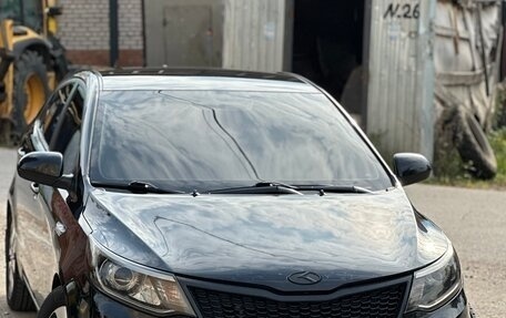 KIA Rio III рестайлинг, 2015 год, 990 000 рублей, 19 фотография
