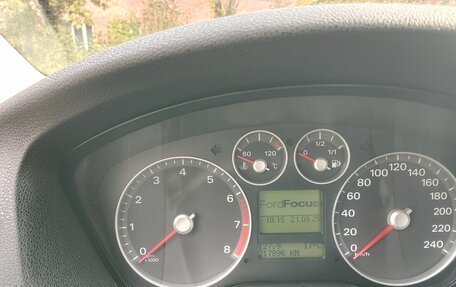 Ford Focus II рестайлинг, 2005 год, 340 000 рублей, 10 фотография