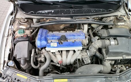 Volvo S80 II рестайлинг 2, 1999 год, 280 000 рублей, 11 фотография