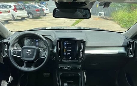 Volvo XC40 I, 2022 год, 2 345 999 рублей, 7 фотография