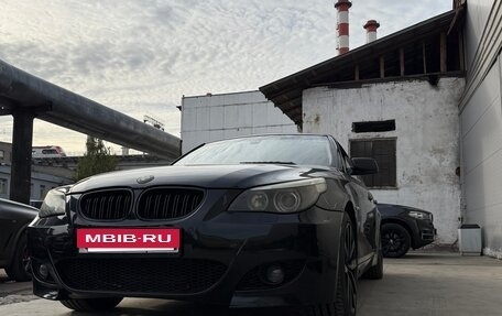 BMW 5 серия, 2006 год, 950 000 рублей, 9 фотография