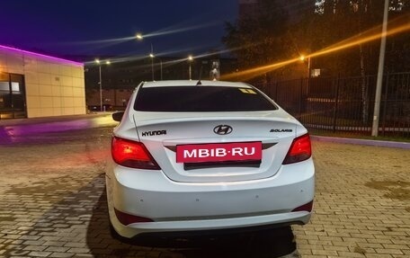 Hyundai Solaris II рестайлинг, 2015 год, 830 000 рублей, 10 фотография