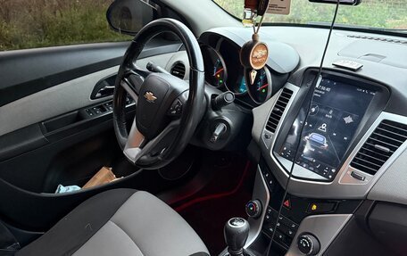 Chevrolet Cruze II, 2012 год, 950 000 рублей, 13 фотография