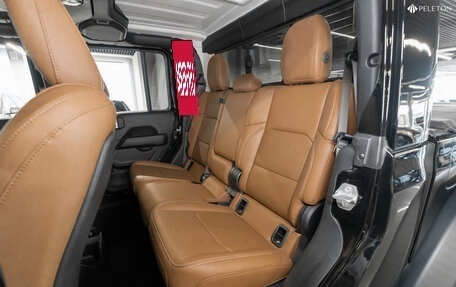 Jeep Gladiator, 2021 год, 7 400 000 рублей, 13 фотография