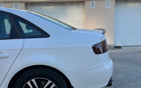 Audi A4, 2010 год, 1 280 000 рублей, 6 фотография