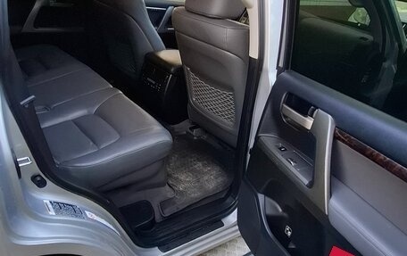 Toyota Land Cruiser 200, 2008 год, 2 750 000 рублей, 23 фотография