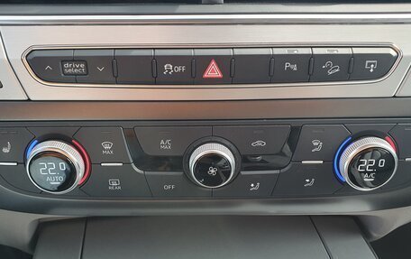 Audi Q7, 2015 год, 3 950 000 рублей, 14 фотография