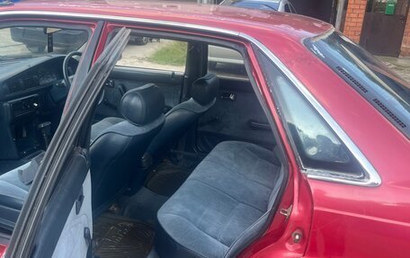 Mazda Capella, 1989 год, 85 000 рублей, 10 фотография