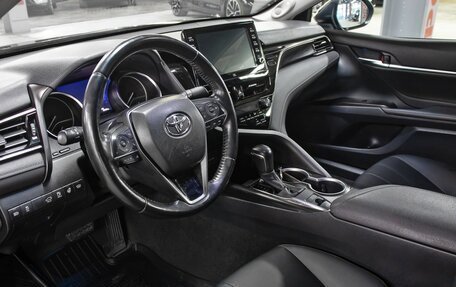 Toyota Camry, 2021 год, 3 698 000 рублей, 16 фотография