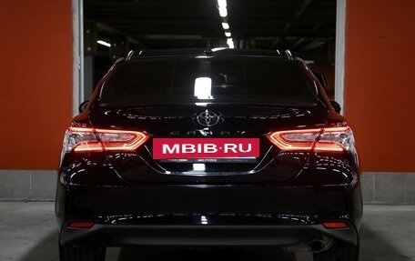 Toyota Camry, 2021 год, 3 698 000 рублей, 6 фотография